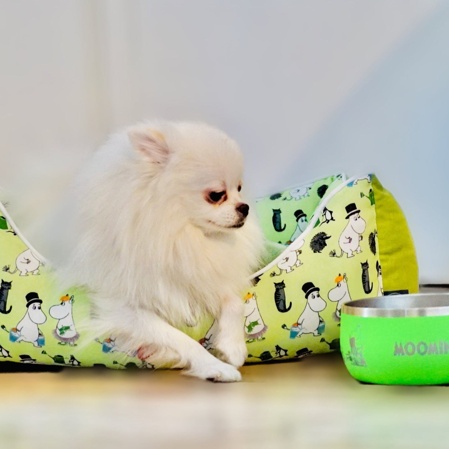 Moomins Green Leaves Pet Bed