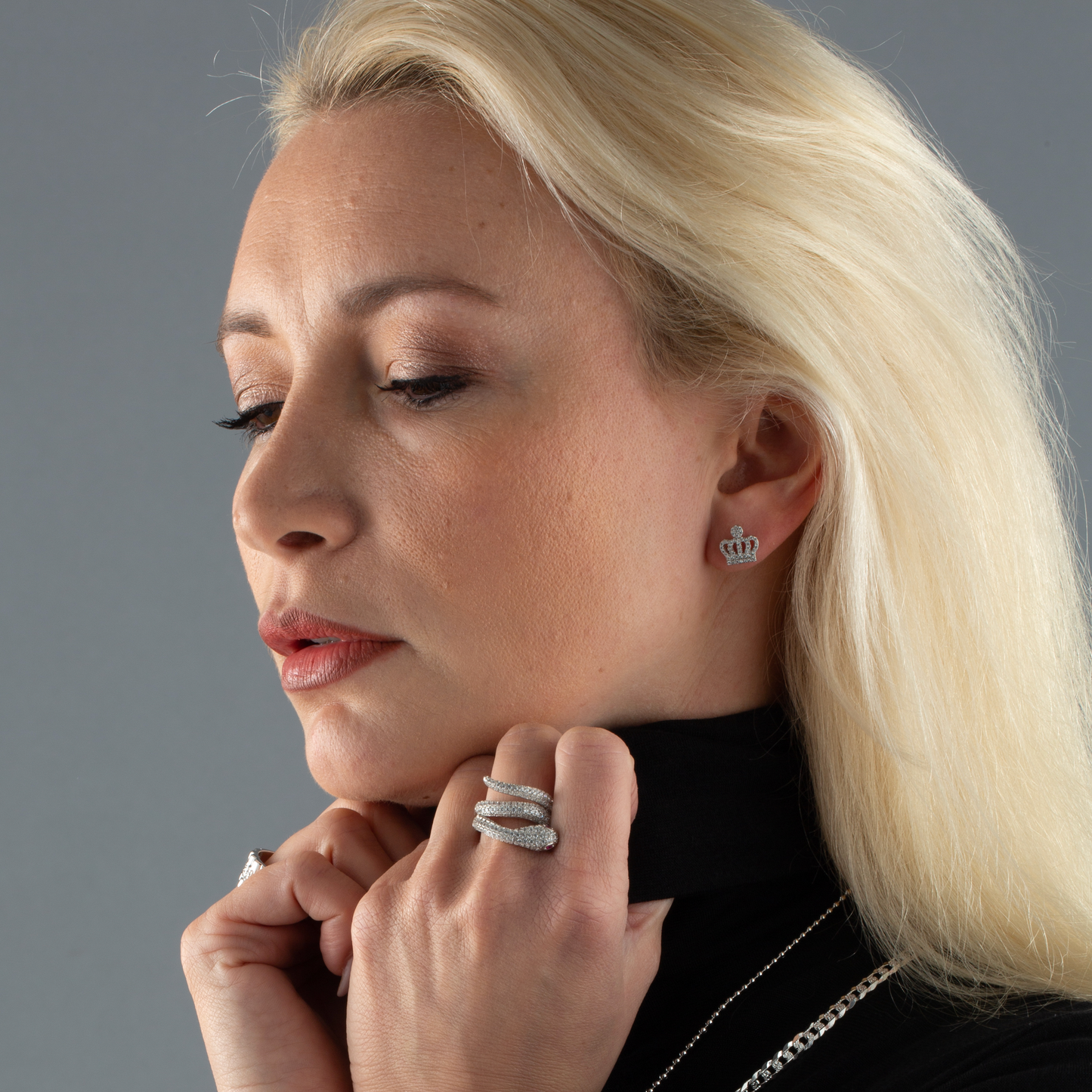Boucles d'oreilles à tige en argent avec micro pavé de zircons cubiques